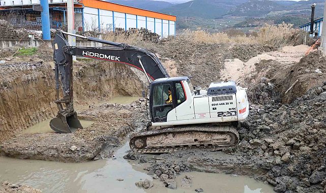 Geyve'deki o menfez sil baştan yenileniyor