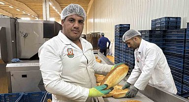 Günde 60 bin ekmek vatandaşlara ulaştırılıyor