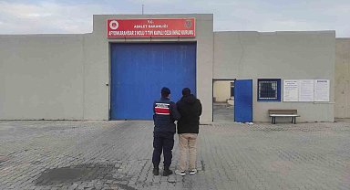 Hapis cezasıyla aranan şahsı JASAT yakaladı