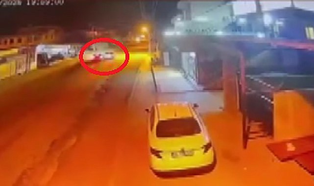 Hatay'da 2 kişinin yaralandığı kaza kamerada