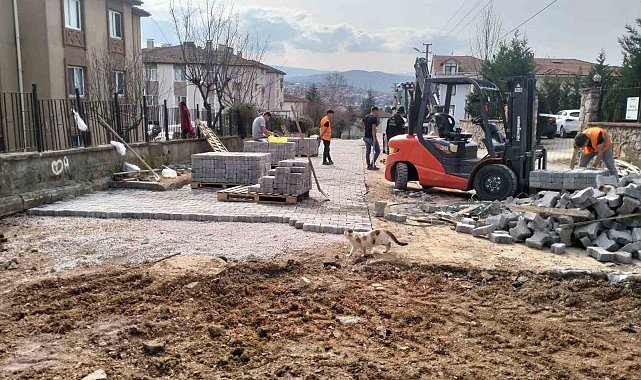 Havalar ısındı, üstyapı çalışmaları hızlandı