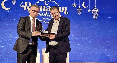 Hayati İnanç'tan mutluluğun tarifi: "Mutluluk ancak ibadette var"