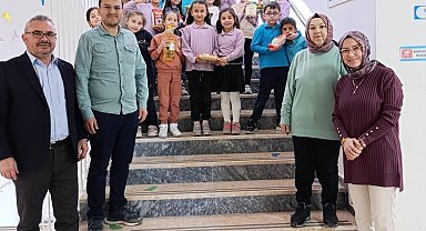 Hisarcık Atatürk İlkokulundan ihtiyaç sahiplerine 27 gıda kolisi
