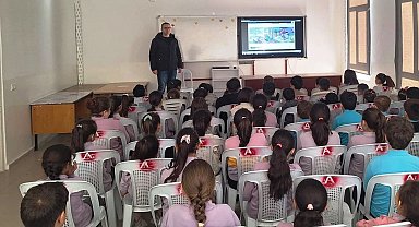 Hisarcık'ta ilkokul öğrencilerine teknoloji bağımlılığı semineri