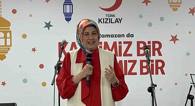 Huzurevi sakinleri iftarda buluştu