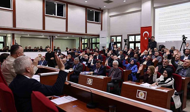 İki büyük tesis için meclis kararı: "Sakarya raylı sisteme kavuşacak"