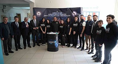 İl Emniyet Müdürü Arıbaş'tan öğrencilere 'güvenli internet' uyarısı