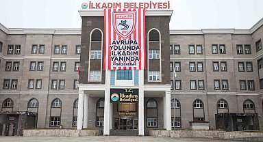 İlkadım'dan Samsunspor'a Avrupa yolunda bayraklı destek