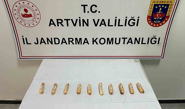 İranlı şüphelinin bağırsaklarından 10 paket uyluşturucu çıktı
