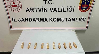 İranlı şüphelinin bağırsaklarından 10 paket uyluşturucu çıktı