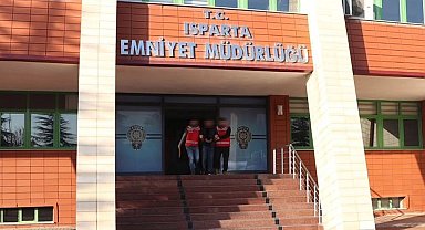 Isparta'da ağabeyini vurup kaçan kardeş yakalanarak gözaltına alındı