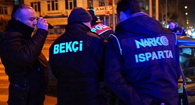 Isparta'da narkotik operasyonu: binlerce kullanımlık uyuşturucu madde ele geçirildi