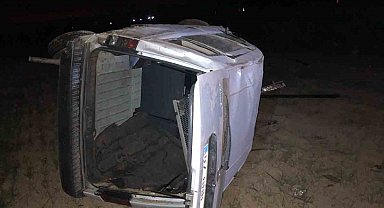 Isparta'da otomobil takla atarak şarampole devrildi