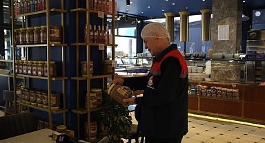 Isparta'da tatlı ve pasta üretim yerlerine bayram öncesi sıkı denetim