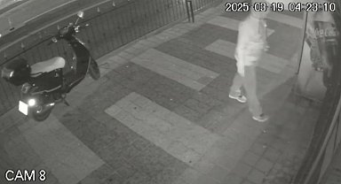 Isparta'da tekel bayi soygunu: Soygun anı güvenlik kamerasında