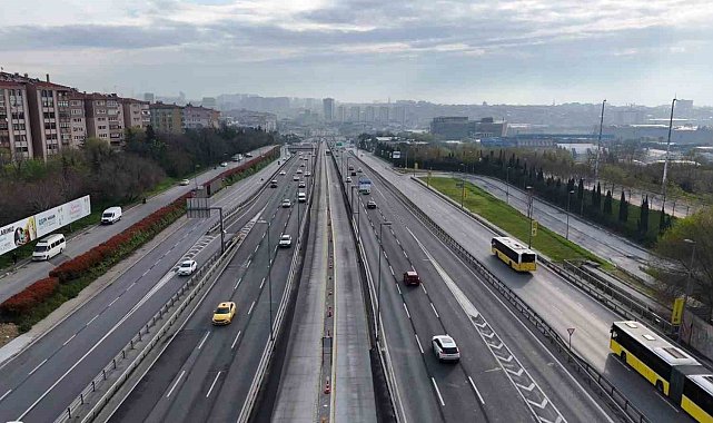 İstanbul'da bayramda yollar boş kaldı, trafik yoğunluğu yüzde 6 oldu