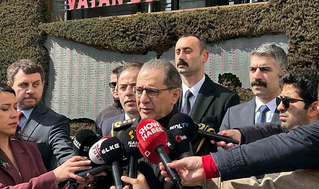 İstanbul'da suç çetelerine yönelik operasyon: 4 kalem görünümlü suikast silahı ele geçirildi
