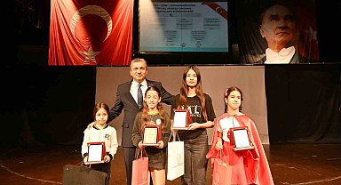 İstiklal Marşı'nın kabulünün 104. yıl dönümü, Antalya'da kutlandı