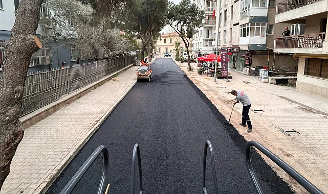 İzmir Bornova'da gözde sokağa bayramlık asfalt