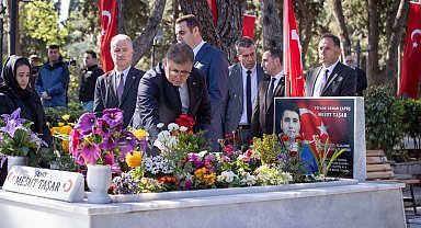 İzmir Kadifekale Şehitliği'nde duygulandıran tören