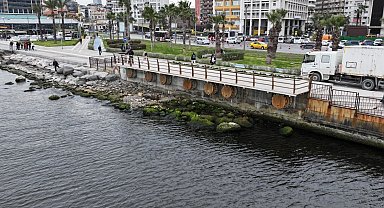İzmir Körfezi'ne deşarj edilen atık su değil yağmur suyu! Büyükşehir'den analiz sonuçlarıyla yanıt