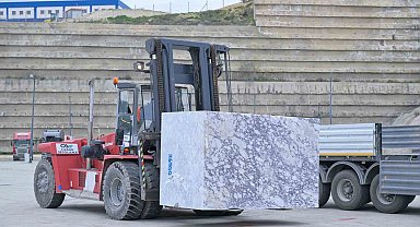 İzmir Mermer Fuarı'nda iki Eyfel Kulesi ağırlığında doğal taş sergilenecek