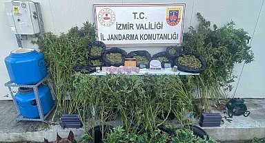 İzmir'de 65 yaşındaki torbacılar yakalandı