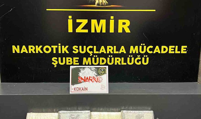 İzmir'de kokain satıcına narkotikten baskın