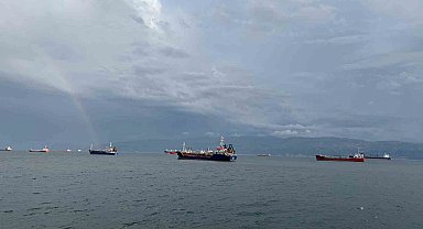 İzmit Körfezi'nde gemi yoğunluğu