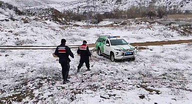 Jandarma ekipleri doğadaki canlıları unutmadı