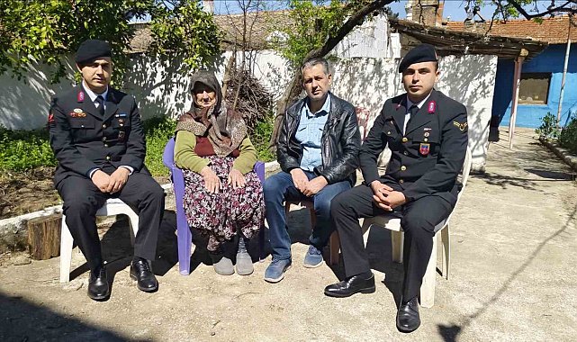 Jandarma ekipleri gazi ailelerini unutmadı
