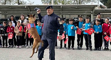 Jandarma ilkokul öğrencilerini ağırladı