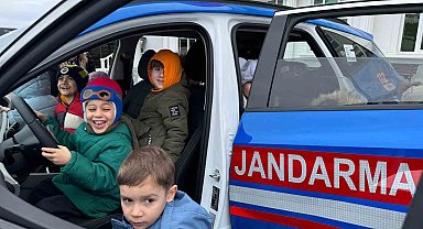 Jandarma, Öğrencilere Suçtan Korunma Eğitimi Verdi