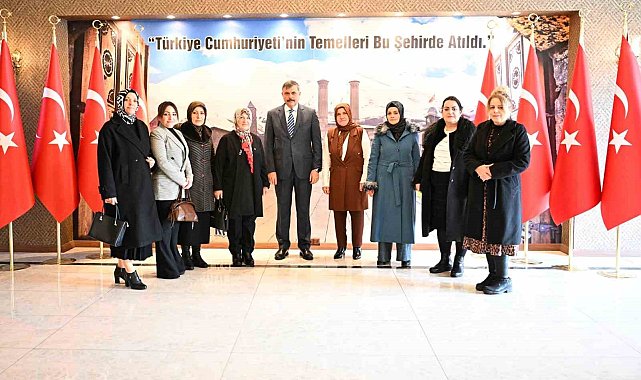 Kadın Meclisi'nden Vali Mustafa Çiftçi'ye ziyaret