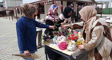 Kadınların el emeği göz nuru ürünleri sergilendi