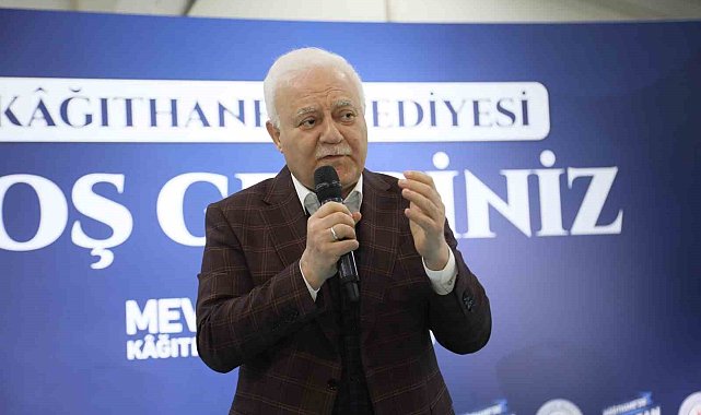 Kağıthane Belediyesi'nin Ramazan Sohbetleri'ne Nihat Hatipoğlu konuk oldu