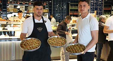 Kahramanmaraş'ta bayram öncesi tatlıya talep arttı