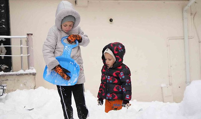 Kar yağışı nedeniyle Bayburt'ta tüm okullar tedbir amaçlı tatil edildi