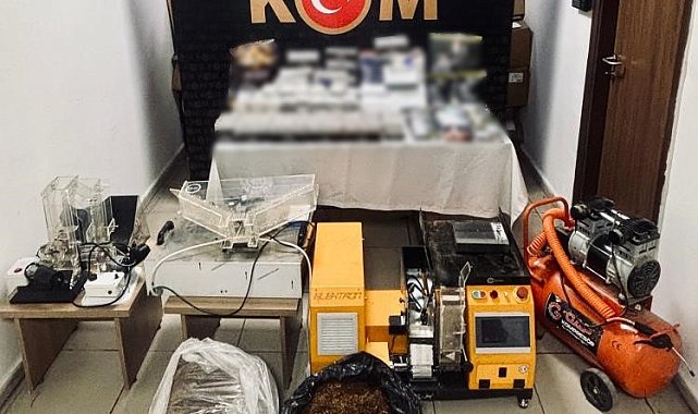 Karabük'te 20 kilogram tütün ile 12 bin 300 adet makaron ele geçirildi