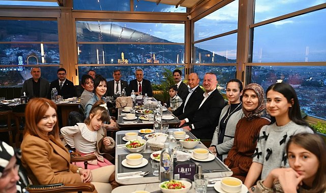 Karacabeyliler Ramazan'ın bereketini paylaştı