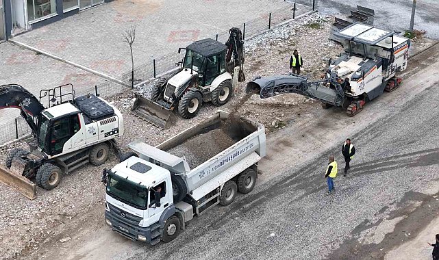Karacasu Caddesi'nde kazı çalışmaları başladı