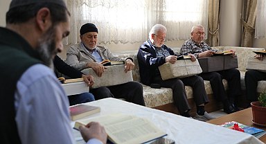 Karatay Emekli Konaklarında Ramazan'a özel Kur'an-ı Kerim dersi