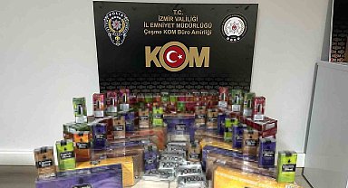 Kargoyla gönderilen kolilerden binlerce kaçak ürün çıktı