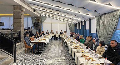 Kars'ta anlamlı iftar buluşması