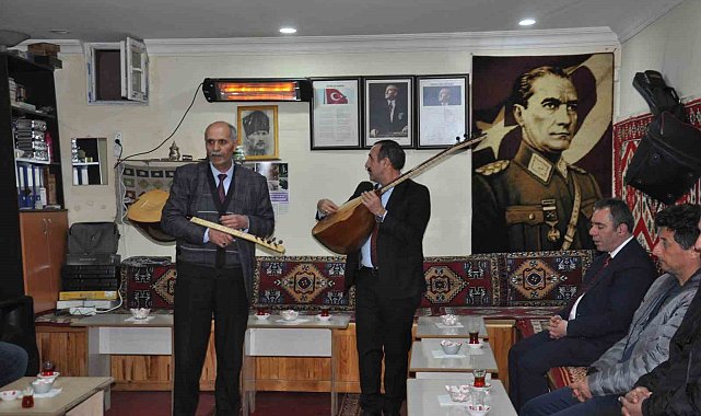 Kars'ta Ramazan ayında aşıklık geleneği yaşatılıyor