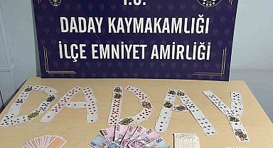 Kastamonu'da kumar baskını: 5 kişi hakkında da adli işlem yapıldı