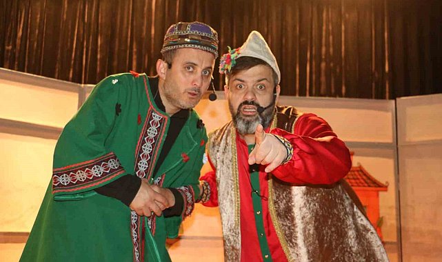 Kavuklu ve Pişekar çocuklarla buluştu