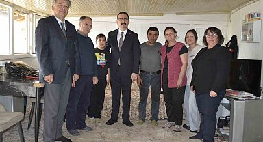 Kaymakam Ateş, vatandaşların evlerine misafir oldu