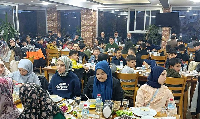 Kaymakam Güldoğan, Kur'an Kursu öğrencileriyle iftar yaptı
