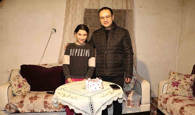 Kaymakam Kahveci'den küçük Sıla'ya doğum günü sürprizi